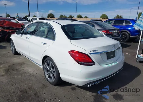 2020 Mercedes-Benz C 300 из США, поврежденный, VIN WDDWF8DB3LR527006